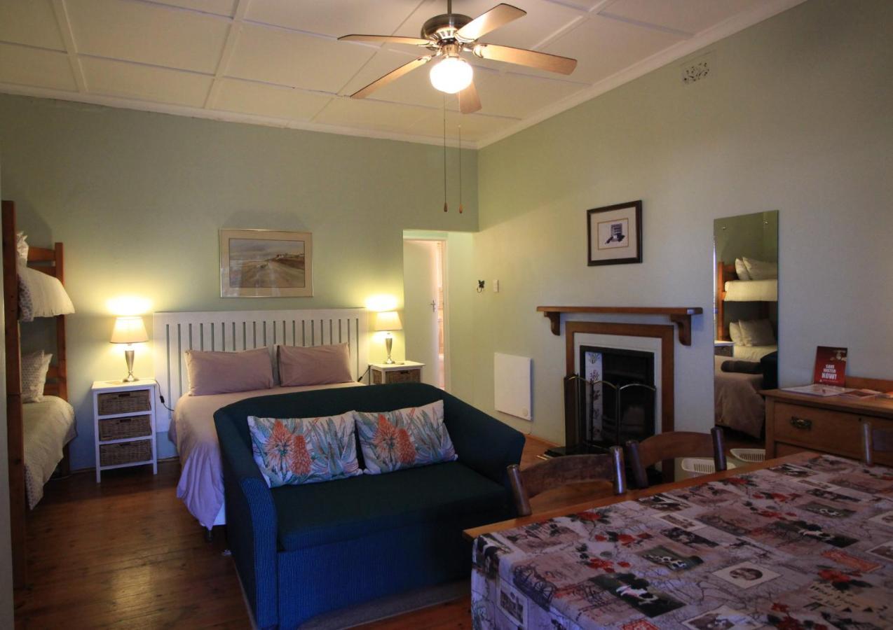 Dempsey'S Self-Catering Guest House Puerto Elizabeth Exterior foto