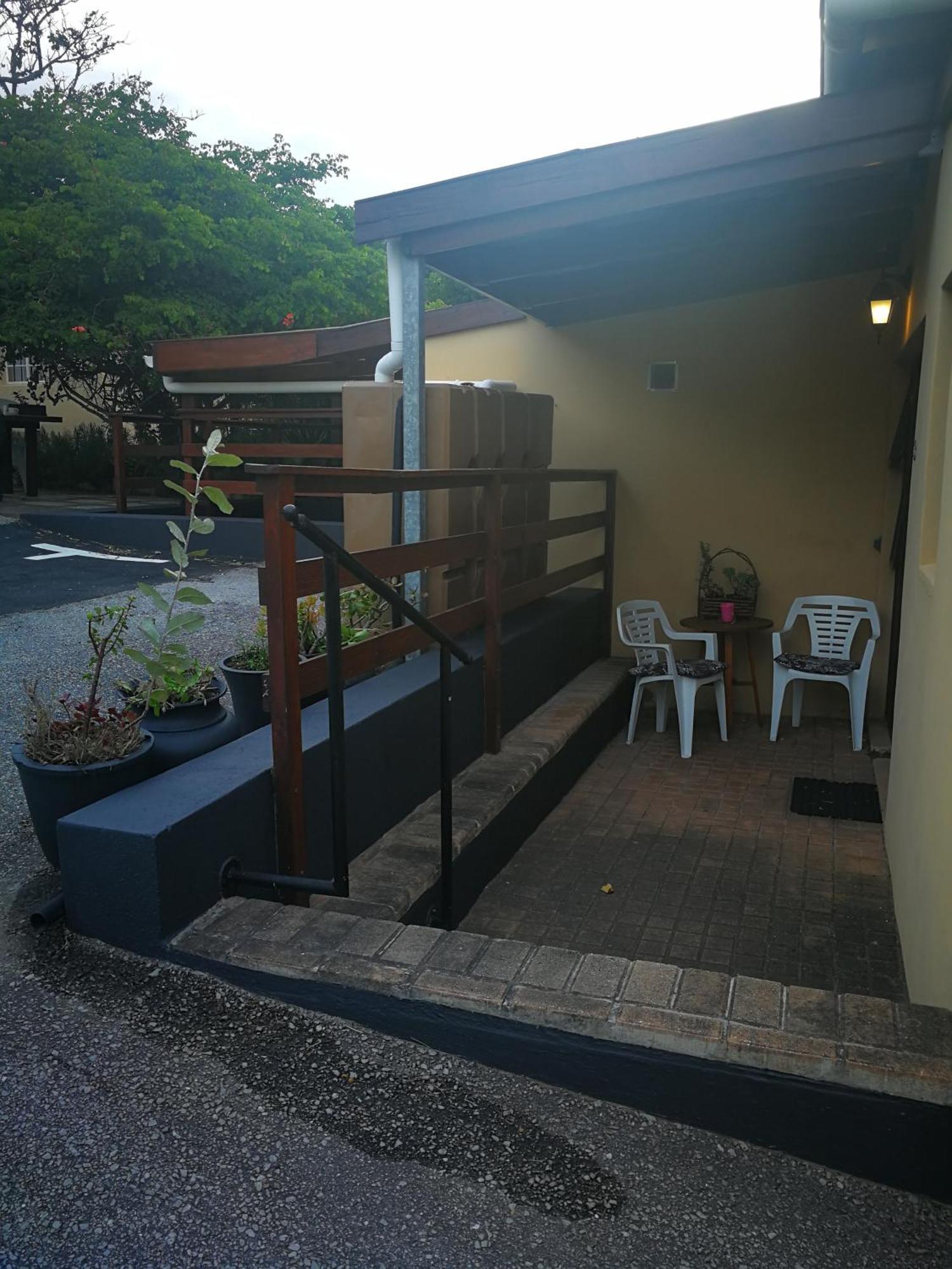 Dempsey'S Self-Catering Guest House Puerto Elizabeth Exterior foto