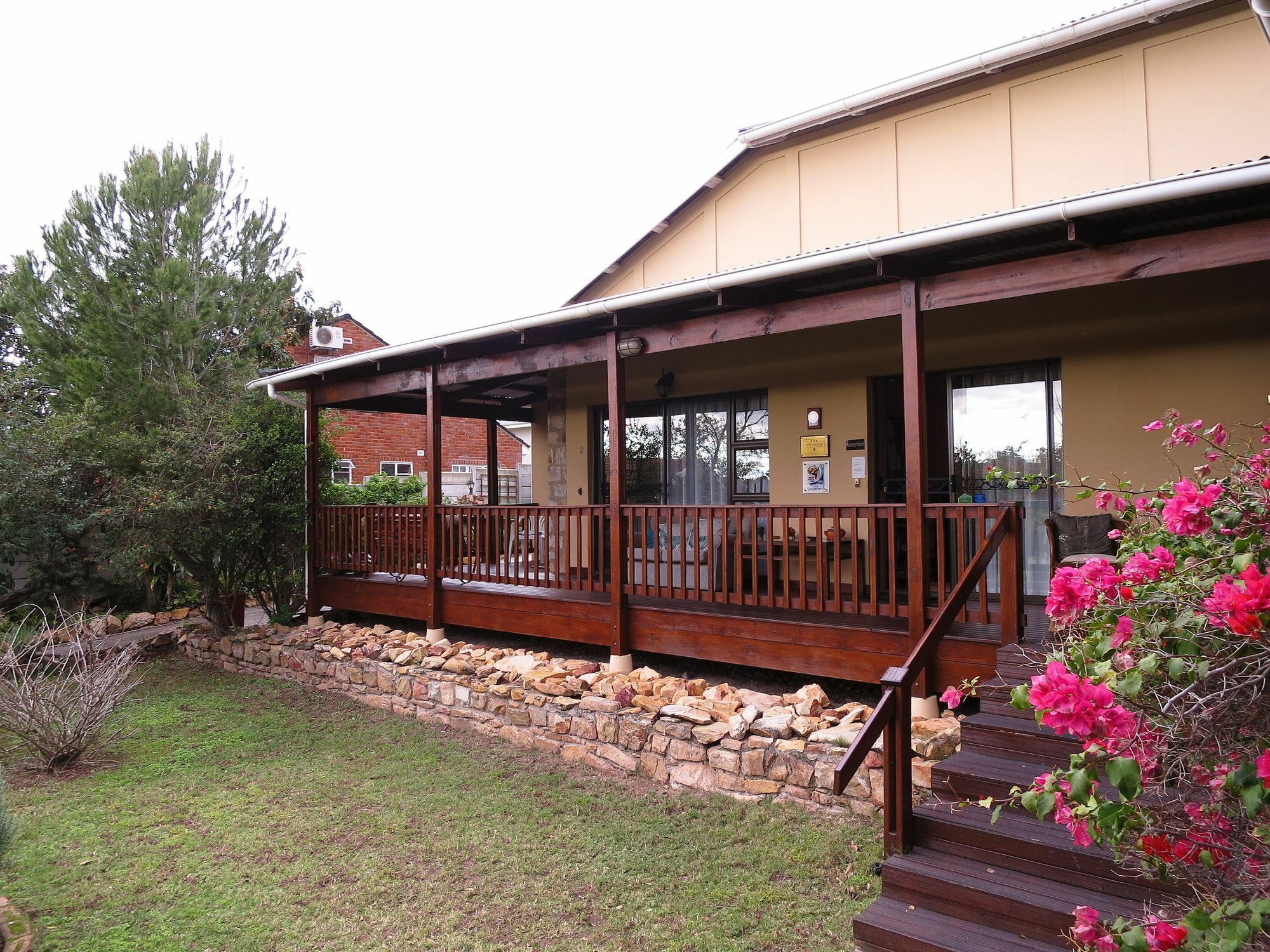 Dempsey'S Self-Catering Guest House Puerto Elizabeth Exterior foto